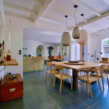 Superbe Avec Piscine Et Jardin Paysage - Le Canon, 230 M² Le Canon